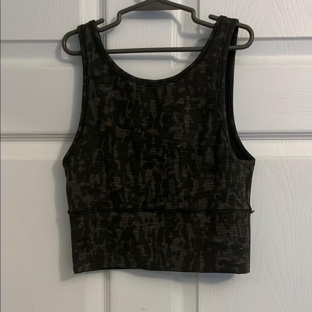 Lululemon Camo Power Pivot Tank